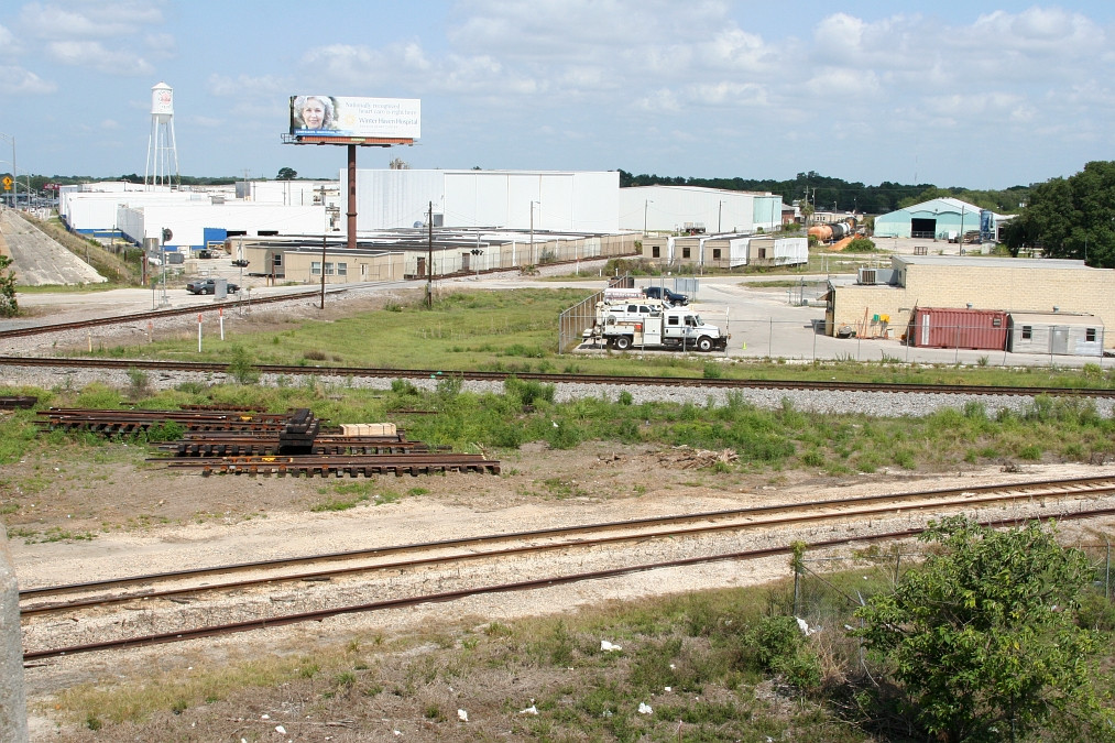 CSX North of the connection